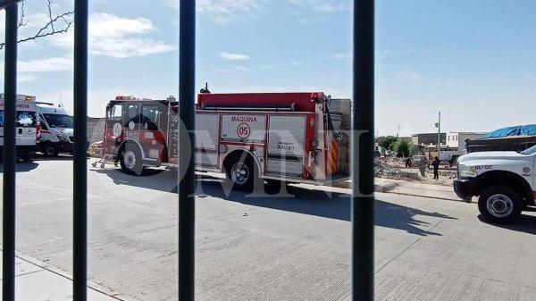 Fallecen dos albañiles tras desplome de barda en Ciudad Juárez
