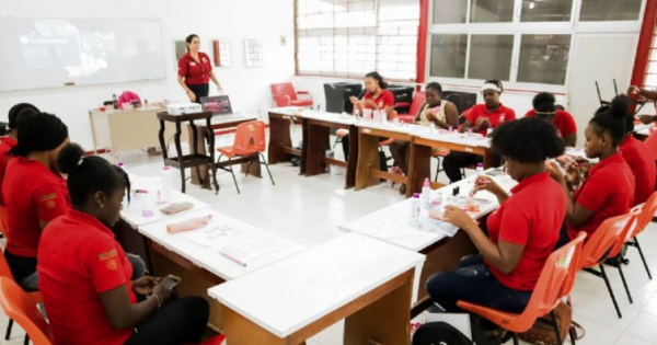 ACNUR planea cerrar cuatro oficinas de atención a migrantes en México; despiden a 190 empleados