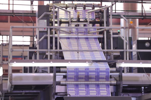 Boletas cuentan con medidas de seguridad incorporadas en la producción del papel y en la impresión