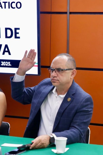 Trabajadores que reciben propinas serán libres de pagar impuestos por esta gratificación: Noel Chávez