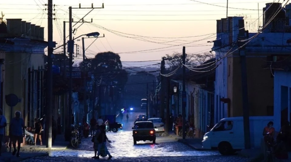 Cuba podría recurrir a México o Rusia para obtener petróleo tras la presión de EU a Maduro: expertos