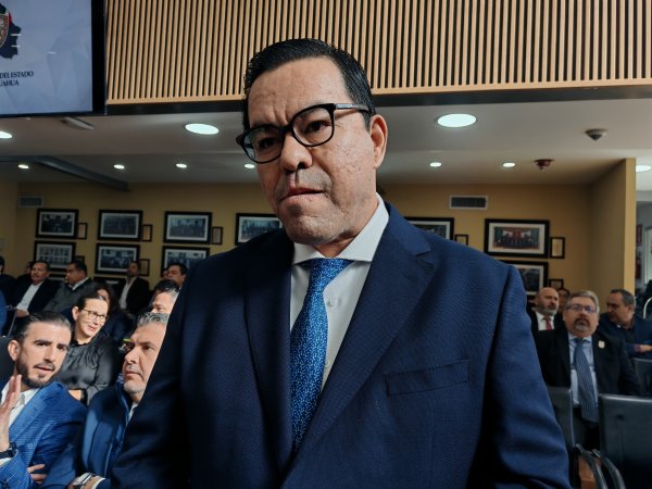 No tengo interés de responder a un imputado, el Auditor fue electo en su quinquenio, yo contralor de la SFP: Valenzuela