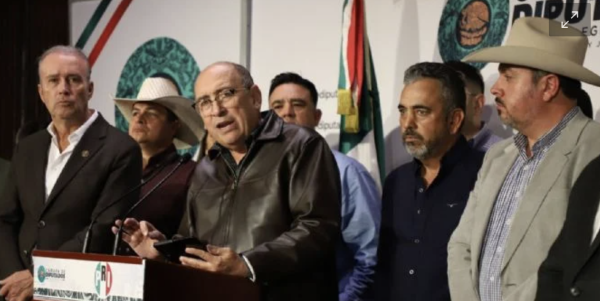 PAN y PRI piden aplazar la discusión de la reforma a la Ley de Aguas