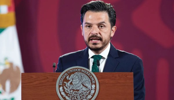 (Video) Zoé Robledo pide “no enfermarse” para no utilizar los medicamentos disponibles del IMSS