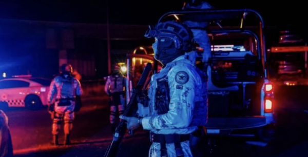 Sujetos armados incendian habitación de un hotel al norte de Culiacán