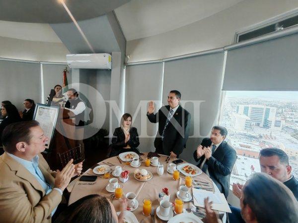 Congreso y SEyD convocan a Medalla al Mérito Educativo 2026, el premio será una medalla y 100 mill pesos