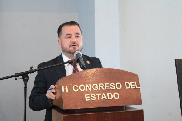 Lo más valioso que tiene Chihuahua son sus maestros: Óscar Avitia