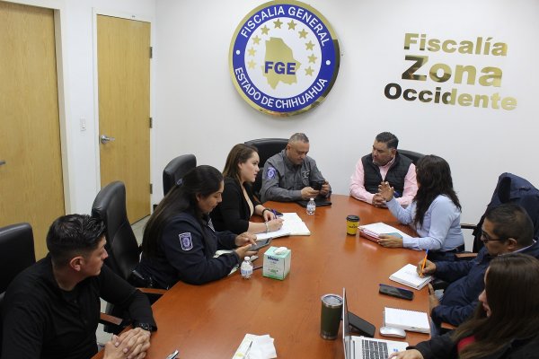 Revisan FGE y CEAVE carpetas de investigación de personas desaparecidas