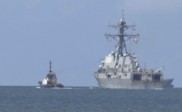 ¿Cometió el Ejército de EU un crimen de guerra durante ataque a un bote frente a Venezuela?