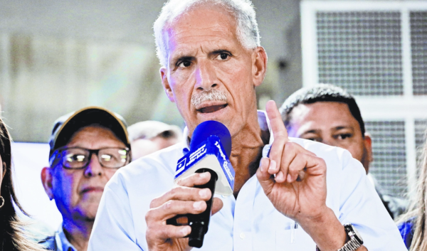 Nasry Asfura, favorito de Trump, mantiene ligera ventaja en elecciones presidenciales de Honduras