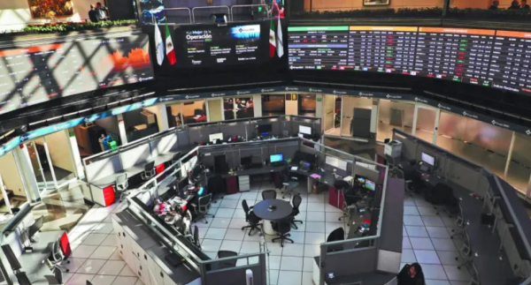 Bolsa mexicana termina con pérdidas; destaca caída de Orbia Advance