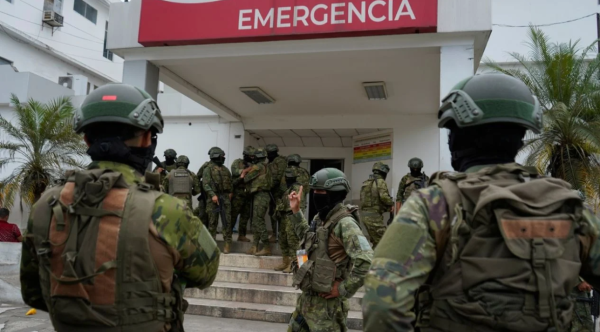 Riña entre reclusos de una cárcel de Ecuador deja un saldo de 13 muertos