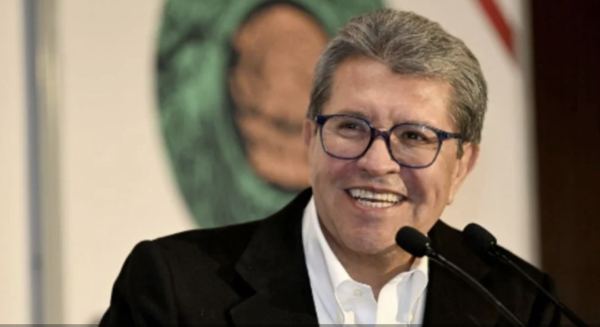 “Falso que las personas que consuman vapeadores vayan a ir a la cárcel”, asegura Monreal