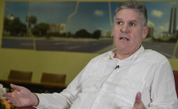 Exministro de Economía de Cuba es condenado a cadena perpetua