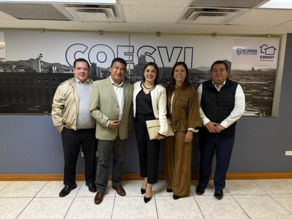 Gestiona Miriam Soto ante COESVI nuevos proyectos de vivienda para Meoqui