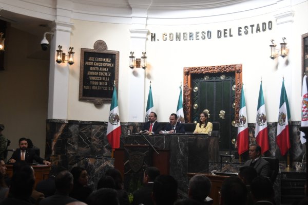 Congreso conmemora Bicentenario de la Primera Constitución de Chihuahua con Sesión Solemne en su antigua sede