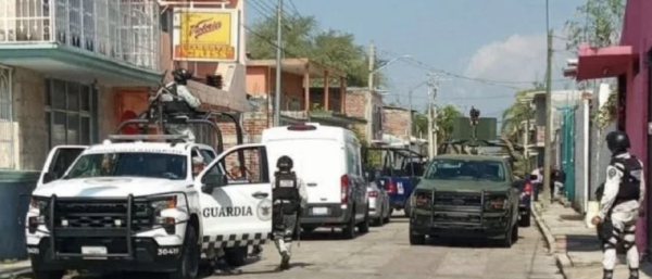 Lanzan explosivo a la vivienda de mando policial de Santiago Maravatío, Guanajuato