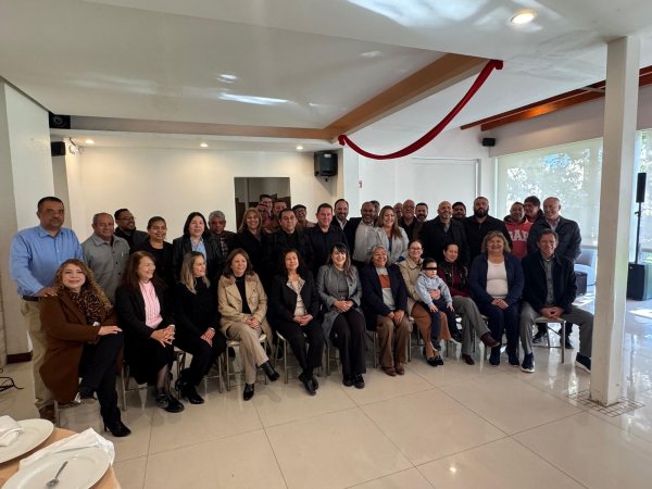 Se reúne Santiago De la Peña con más de 50  integrantes de organización religiosa