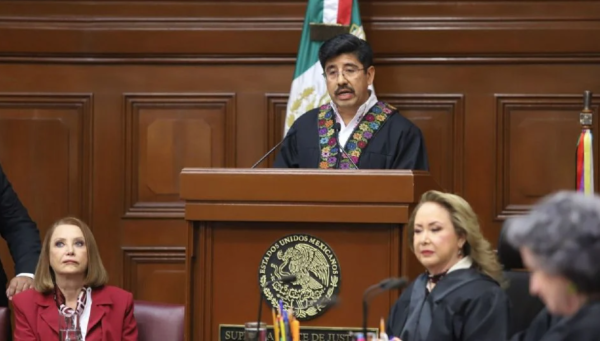 Nueva Corte decide con rigor jurídico y tiene autonomía, dice Hugo Aguilar en su primer informe; califica de soberbia a la anterior integración