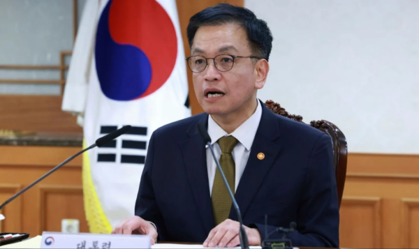 Exlíder interino de Corea del Sur es acusado por imposición de ley marcial