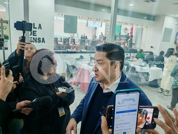 Que se investiguen a AlexLeBarón y Brenda Ríos por 