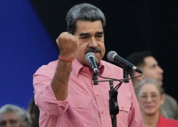 EU vincula la incautación del buque petrolero con su operación contra el régimen de Maduro