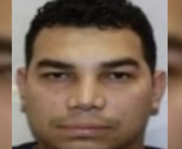 FBI ofrece más de 240 mil dólares por 