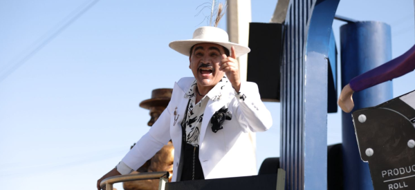 Disfrutaron Juarenses del Gran Desfile de la Ciudad