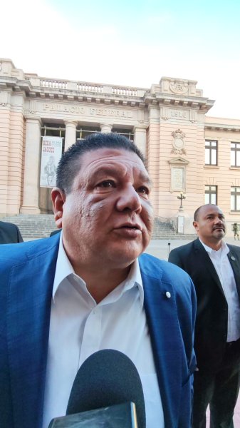 Investiga FGE homicidio de dos mujeres en carretera a Cusihuiriachi