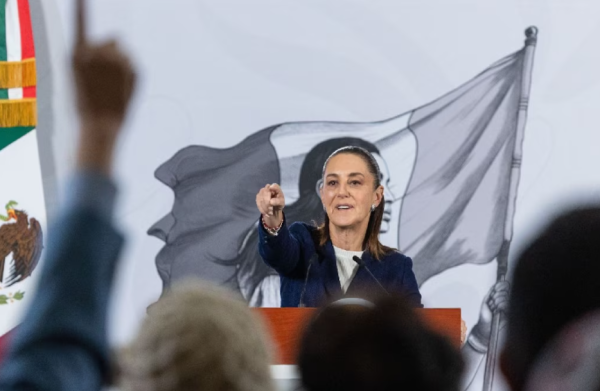 Sheinbaum envía pésame a familiares de víctimas del ‘avionazo’ en Toluca