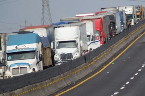 Canacar advierte sobre posible reanudación de bloqueos carreteros en periodo vacacional