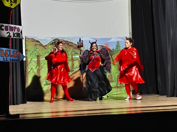 Adultos mayores de la Casa de los Abuelos de Parral presentan pastorela