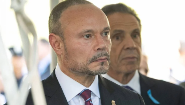 Subdirector del FBI dejará su cargo en enero; reportan diferencias con Pam Bondi por el caso de Epstein