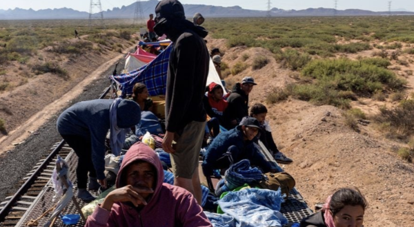 Migrantes en la frontera sur apuestan por quedarse en México tras presión de Trump