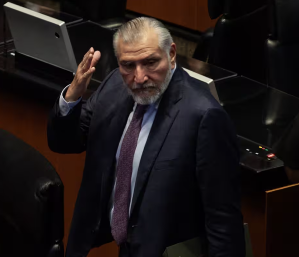 ¿Austeridad o división? Adán Augusto cancela brindis de fin de año con senadores de Morena
