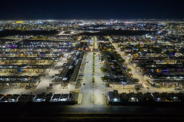 Calles iluminadas mejoran la seguridad en Vicente Guerrero, Lotes Urbanos y Montealbán en Delicias