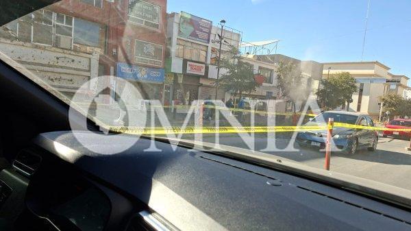 Tras denuncia ciudadana en Omnia, atienden fuga de alcantarilla en el Centro Histórico