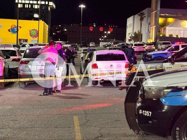 Ataque armado cobra la vida de un joven en estacionamiento de Haciendas del Valle