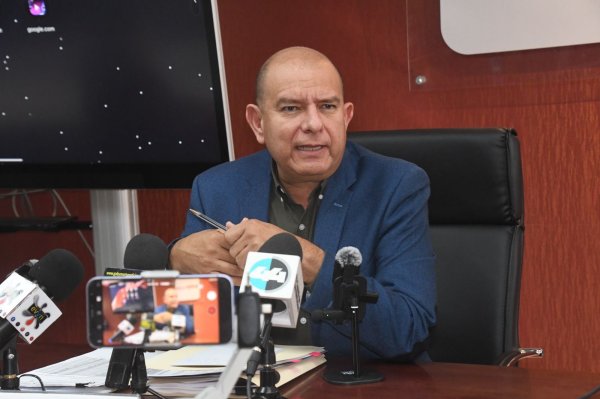 Asegura Estrada que acudirán diputados a la Comisión de Honestidad y Justicia de Morena si se les solicita