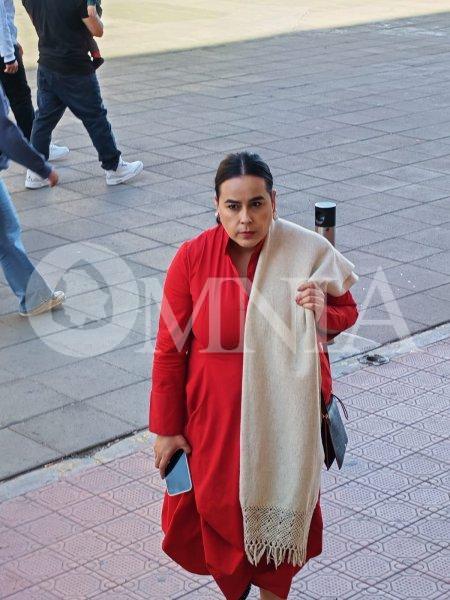 Llegan secretarios al brindis navideño con Maru Campos