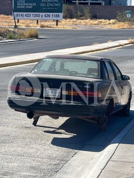 Reportan auto yonkeado en Hacienda los Morales; tiene más de tres meses