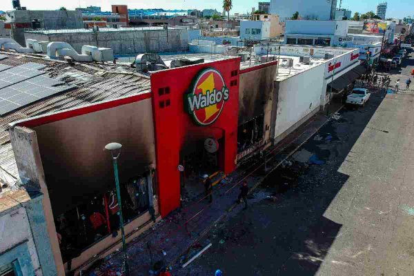 Incendio en Waldo’s Hermosillo: hay 7 personas detenidas y 18 órdenes de aprehensión pendientes