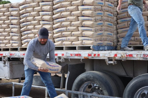Impulsa Coesvi el mejoramiento de viviendas rurales en 31 municipios con cemento a bajo costo