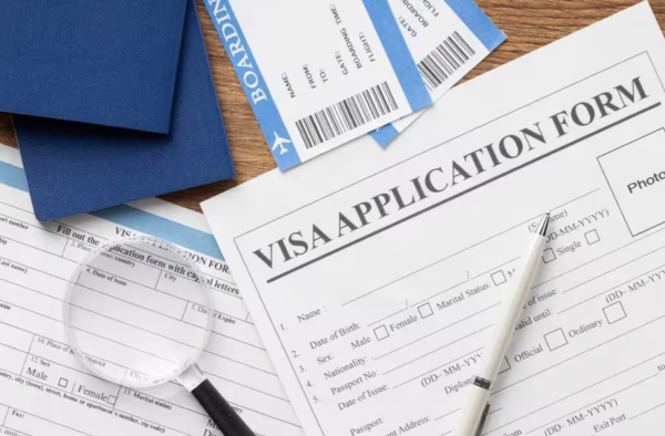 Estados Unidos retira visas a más de 50 políticos y funcionarios mexicanos