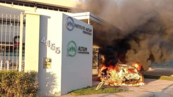 Suman tres colegios privados y dos casinos “vandalizados” con incendios deliberados en Culiacán
