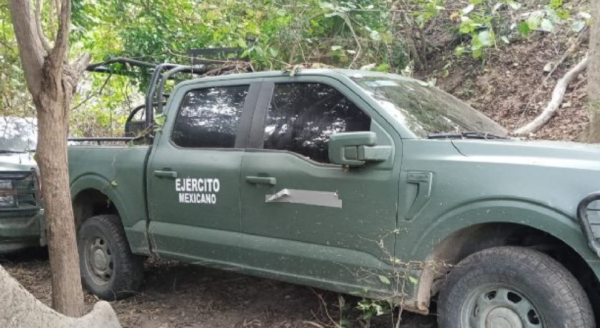 Detienen a siete presuntos criminales y aseguran tres patrullas clonadas del Ejército en Chiapas
