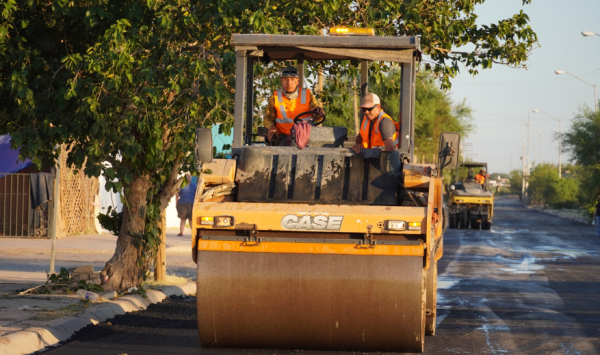 Aplicó Municipio más de 300 mil metros cuadrados de asfalto durante el año