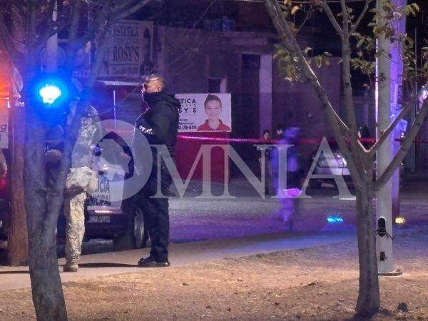 Un hombre es ultimado frente a una estética en la colonia Villa
