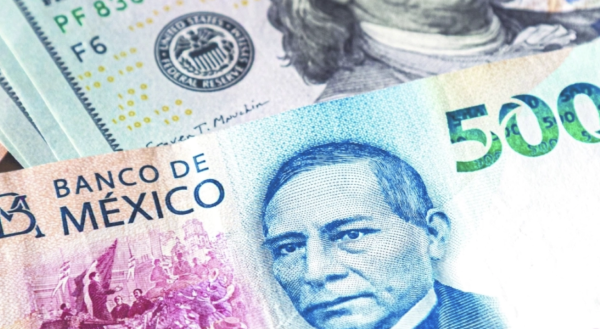 Peso retrocedió en la jornada frente al dólar