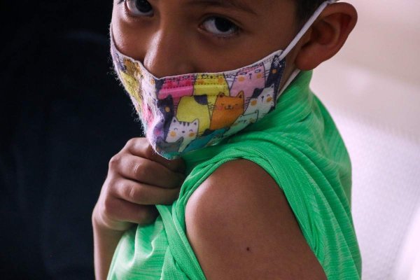 Salud extiende vacunación por sarampión a adultos de hasta 49 años y migrantes; suman 2 mil 942 casos confirmados en México